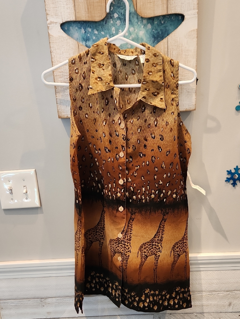 NWT Marla Kim Sleeveless Button-Front Giraffe Print Tunic in Brown Ombre Sz S - Picture 2 of 8